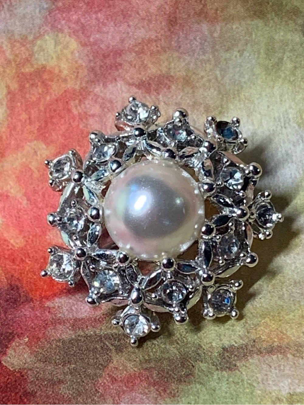 Sarah Coventry Silver-Tone Pearl & Crystal Snowflake Brooch - White